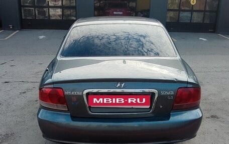 Hyundai Sonata IV рестайлинг, 2005 год, 415 000 рублей, 6 фотография