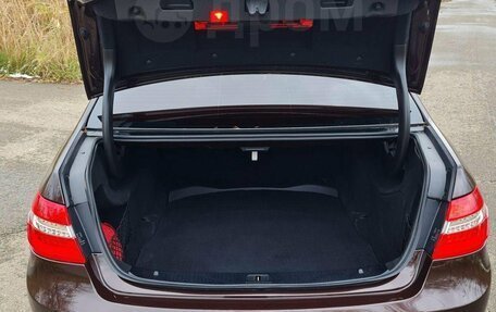 Mercedes-Benz E-Класс, 2011 год, 1 650 000 рублей, 4 фотография