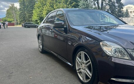 Mercedes-Benz E-Класс, 2011 год, 1 650 000 рублей, 15 фотография