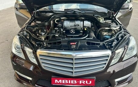 Mercedes-Benz E-Класс, 2011 год, 1 650 000 рублей, 10 фотография