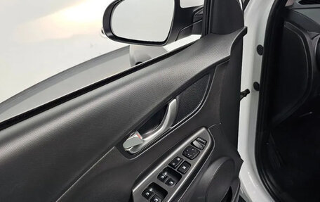 Hyundai Kona I, 2022 год, 1 600 000 рублей, 19 фотография