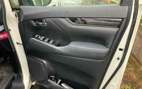 Toyota Alphard III, 2020 год, 2 637 800 рублей, 9 фотография