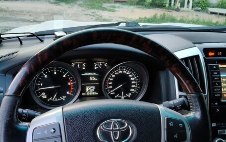 Toyota Land Cruiser 200, 2012 год, 5 500 000 рублей, 33 фотография