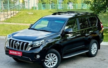 Toyota Land Cruiser Prado 150 рестайлинг 2, 2015 год, 4 189 000 рублей, 2 фотография