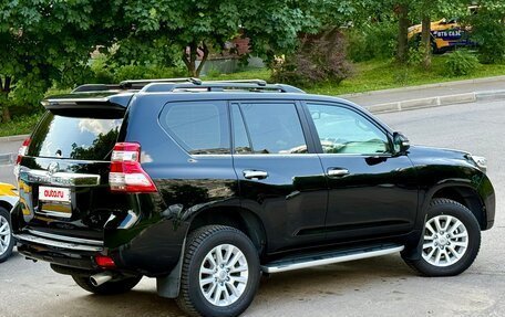 Toyota Land Cruiser Prado 150 рестайлинг 2, 2015 год, 4 189 000 рублей, 4 фотография