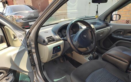 Renault Symbol I, 2005 год, 330 000 рублей, 11 фотография