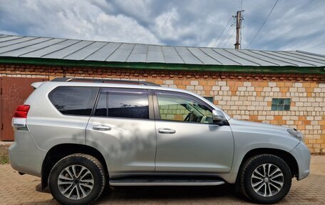 Toyota Land Cruiser Prado 150 рестайлинг 2, 2012 год, 2 490 000 рублей, 4 фотография
