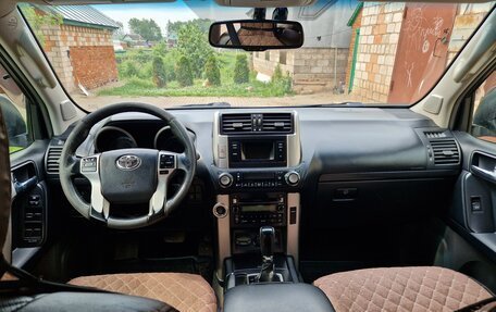 Toyota Land Cruiser Prado 150 рестайлинг 2, 2012 год, 2 490 000 рублей, 9 фотография