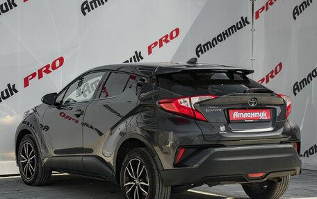 Toyota C-HR I рестайлинг, 2019 год, 2 470 000 рублей, 4 фотография