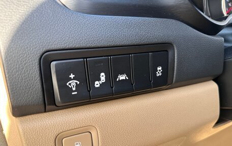 KIA Carnival III, 2017 год, 2 150 000 рублей, 8 фотография