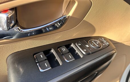 KIA Carnival III, 2017 год, 2 150 000 рублей, 7 фотография