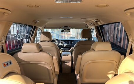 KIA Carnival III, 2017 год, 2 150 000 рублей, 20 фотография