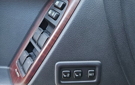 Toyota Land Cruiser Prado 150 рестайлинг 2, 2016 год, 5 000 000 рублей, 13 фотография