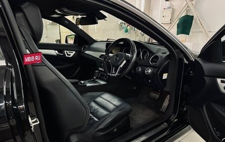 Mercedes-Benz C-Класс, 2011 год, 1 800 000 рублей, 2 фотография