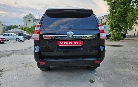 Toyota Land Cruiser Prado 150 рестайлинг 2, 2016 год, 5 000 000 рублей, 6 фотография