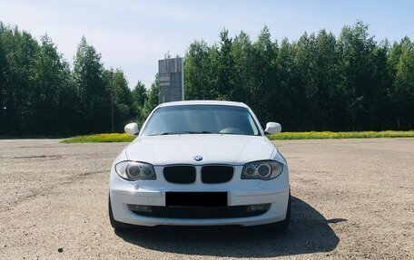 BMW 1 серия, 2010 год, 820 000 рублей, 4 фотография