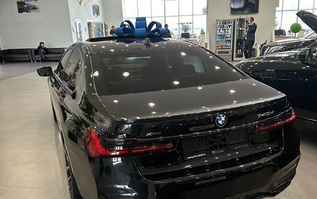 BMW 7 серия, 2020 год, 8 777 777 рублей, 2 фотография