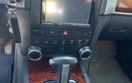 Volkswagen Touareg III, 2006 год, 1 550 000 рублей, 8 фотография