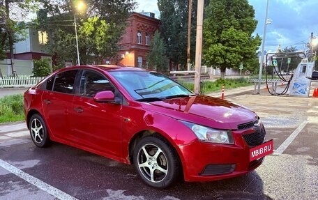 Chevrolet Cruze II, 2011 год, 635 000 рублей, 4 фотография