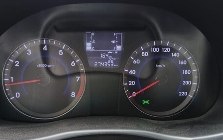 Hyundai Solaris II рестайлинг, 2015 год, 650 000 рублей, 7 фотография