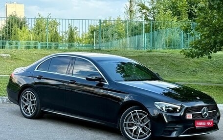 Mercedes-Benz E-Класс, 2020 год, 4 169 000 рублей, 1 фотография