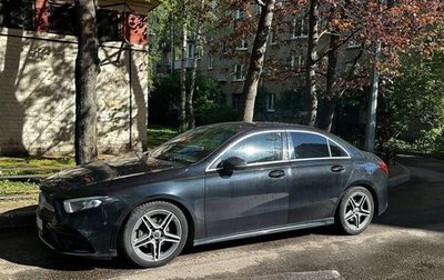 Mercedes-Benz A-Класс, 2019 год, 2 450 000 рублей, 1 фотография