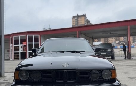 BMW 5 серия, 1990 год, 650 000 рублей, 1 фотография
