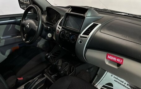 Mitsubishi Pajero Sport II рестайлинг, 2014 год, 1 717 000 рублей, 8 фотография