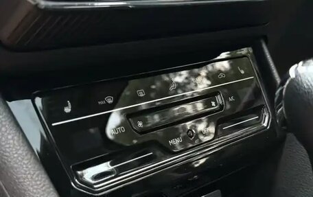 Skoda Superb III рестайлинг, 2021 год, 2 200 000 рублей, 18 фотография