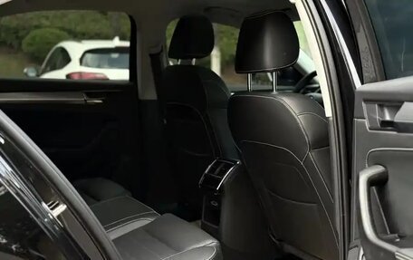 Skoda Superb III рестайлинг, 2021 год, 2 200 000 рублей, 22 фотография