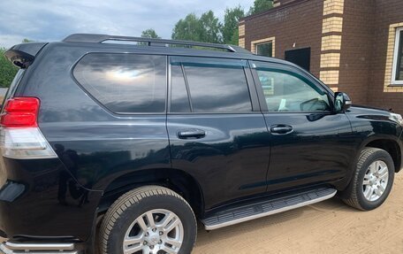 Toyota Land Cruiser Prado 150 рестайлинг 2, 2009 год, 2 100 000 рублей, 4 фотография
