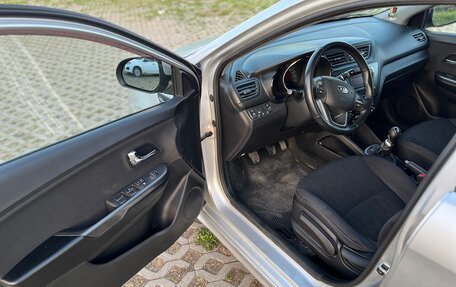 KIA Rio III рестайлинг, 2012 год, 827 000 рублей, 10 фотография