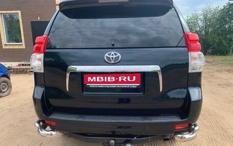 Toyota Land Cruiser Prado 150 рестайлинг 2, 2009 год, 2 100 000 рублей, 3 фотография