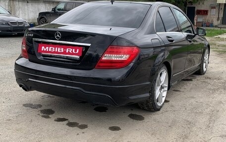 Mercedes-Benz C-Класс, 2011 год, 1 100 000 рублей, 15 фотография