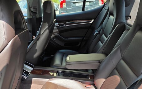 Porsche Panamera II рестайлинг, 2010 год, 2 000 000 рублей, 7 фотография