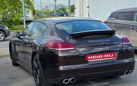 Porsche Panamera II рестайлинг, 2010 год, 2 000 000 рублей, 6 фотография