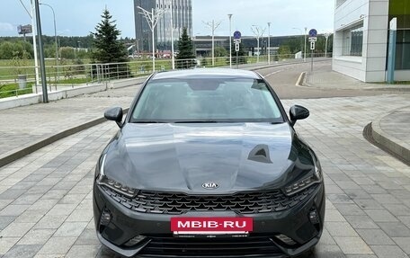 KIA K5, 2020 год, 2 500 000 рублей, 2 фотография