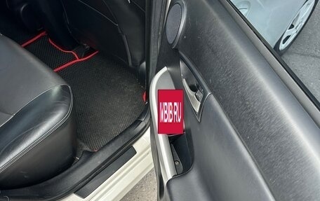 Toyota Prius, 2011 год, 1 550 000 рублей, 28 фотография