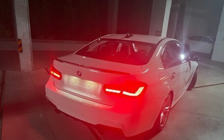 BMW 3 серия, 2012 год, 2 000 000 рублей, 18 фотография