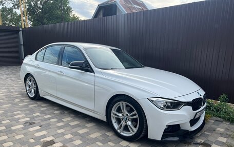 BMW 3 серия, 2012 год, 2 000 000 рублей, 22 фотография