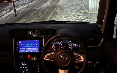 Toyota Roomy I, 2017 год, 900 000 рублей, 10 фотография