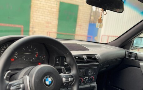 BMW 5 серия, 1990 год, 650 000 рублей, 10 фотография