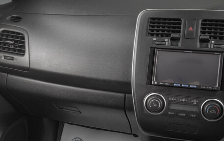 Nissan Leaf I, 2015 год, 899 000 рублей, 14 фотография