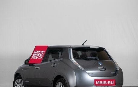 Nissan Leaf I, 2015 год, 899 000 рублей, 7 фотография