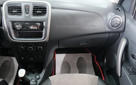 Renault Logan II, 2021 год, 1 249 000 рублей, 18 фотография