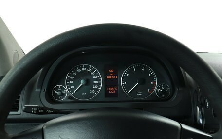 Mercedes-Benz A-Класс, 2011 год, 720 000 рублей, 11 фотография