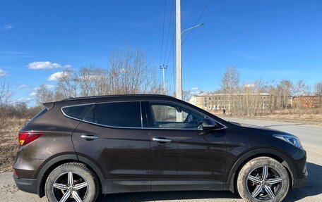 Hyundai Santa Fe III рестайлинг, 2017 год, 1 800 000 рублей, 2 фотография