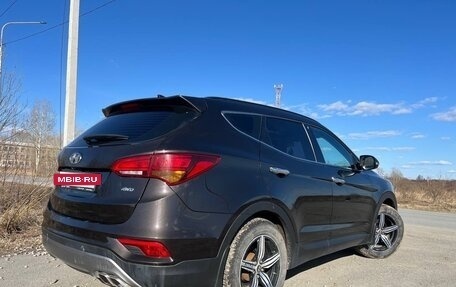 Hyundai Santa Fe III рестайлинг, 2017 год, 1 800 000 рублей, 5 фотография