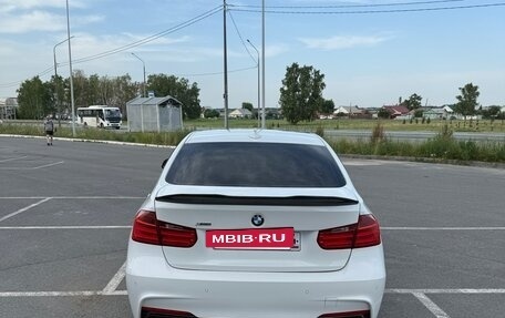 BMW 3 серия, 2015 год, 1 950 000 рублей, 4 фотография