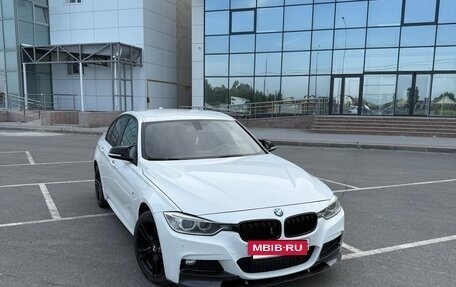 BMW 3 серия, 2015 год, 1 950 000 рублей, 8 фотография